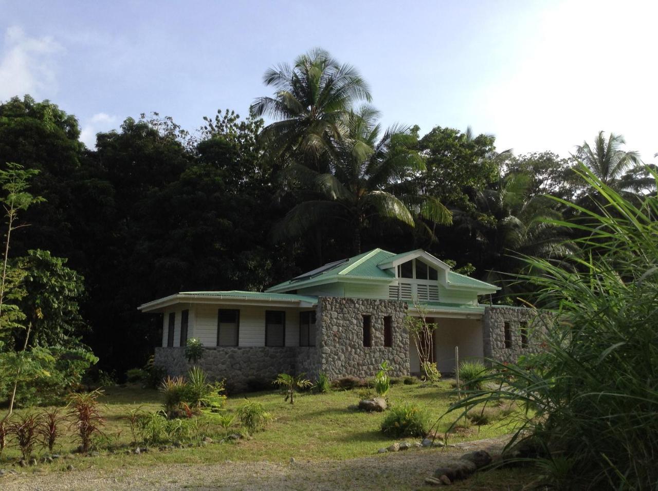 Citrus Creek Plantation Villa La Plaine ภายนอก รูปภาพ